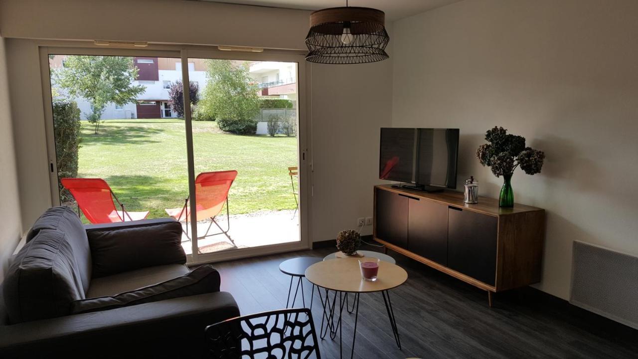 Charmant Studio Residence Avec Terrasse Jardin Au Centre De Vannes Exteriör bild