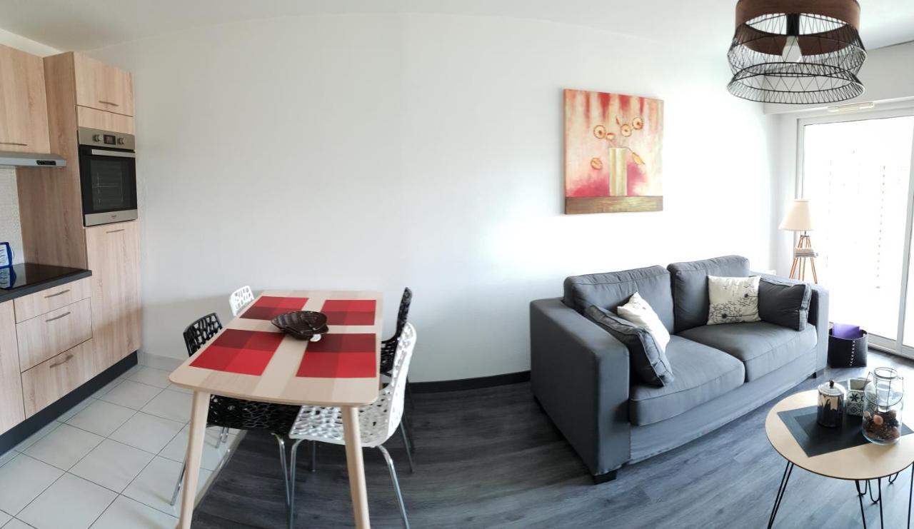 Charmant Studio Residence Avec Terrasse Jardin Au Centre De Vannes Exteriör bild